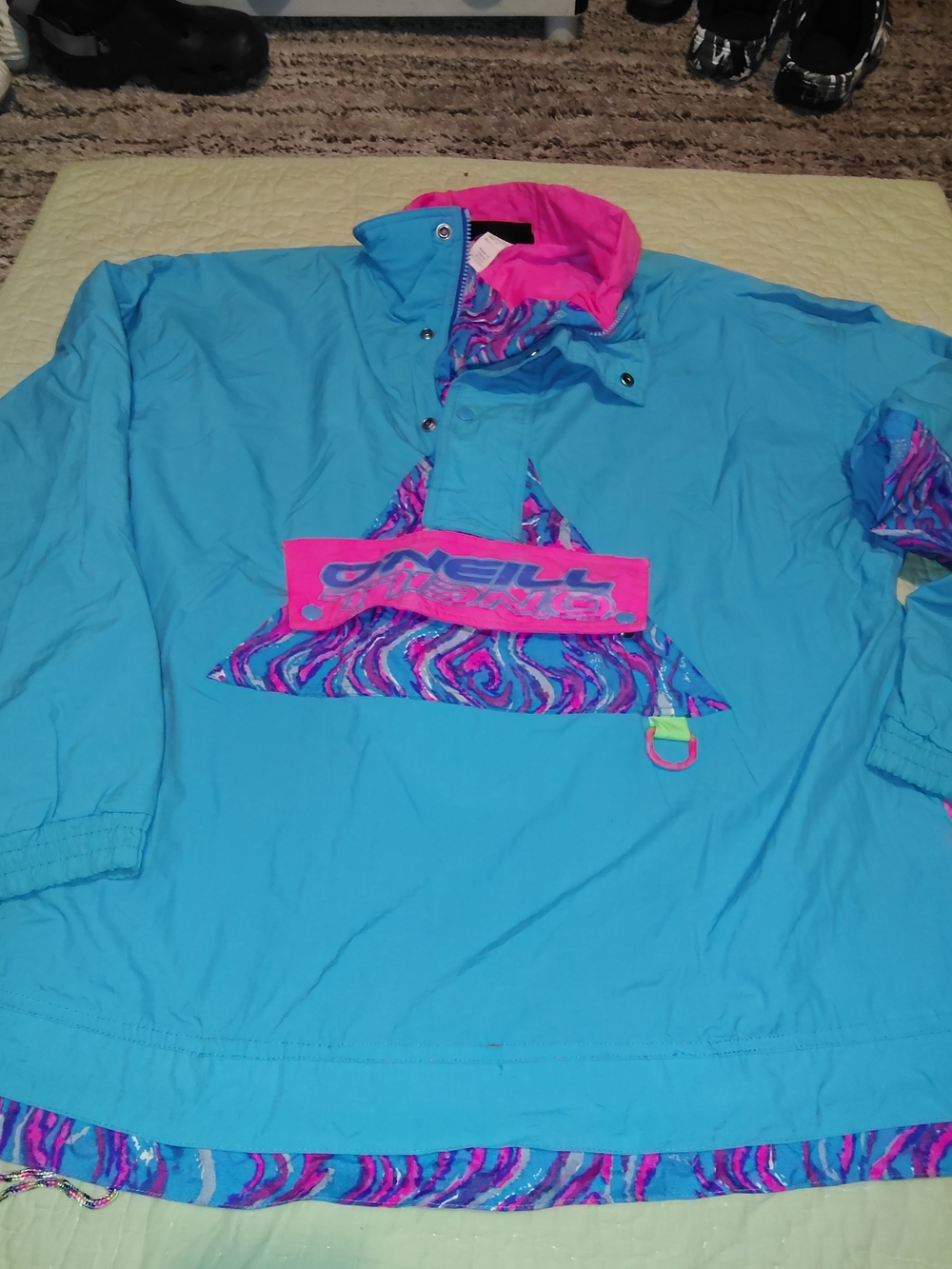 O'Neill Women's Turquoise & Pink Pullover Shell Jacket